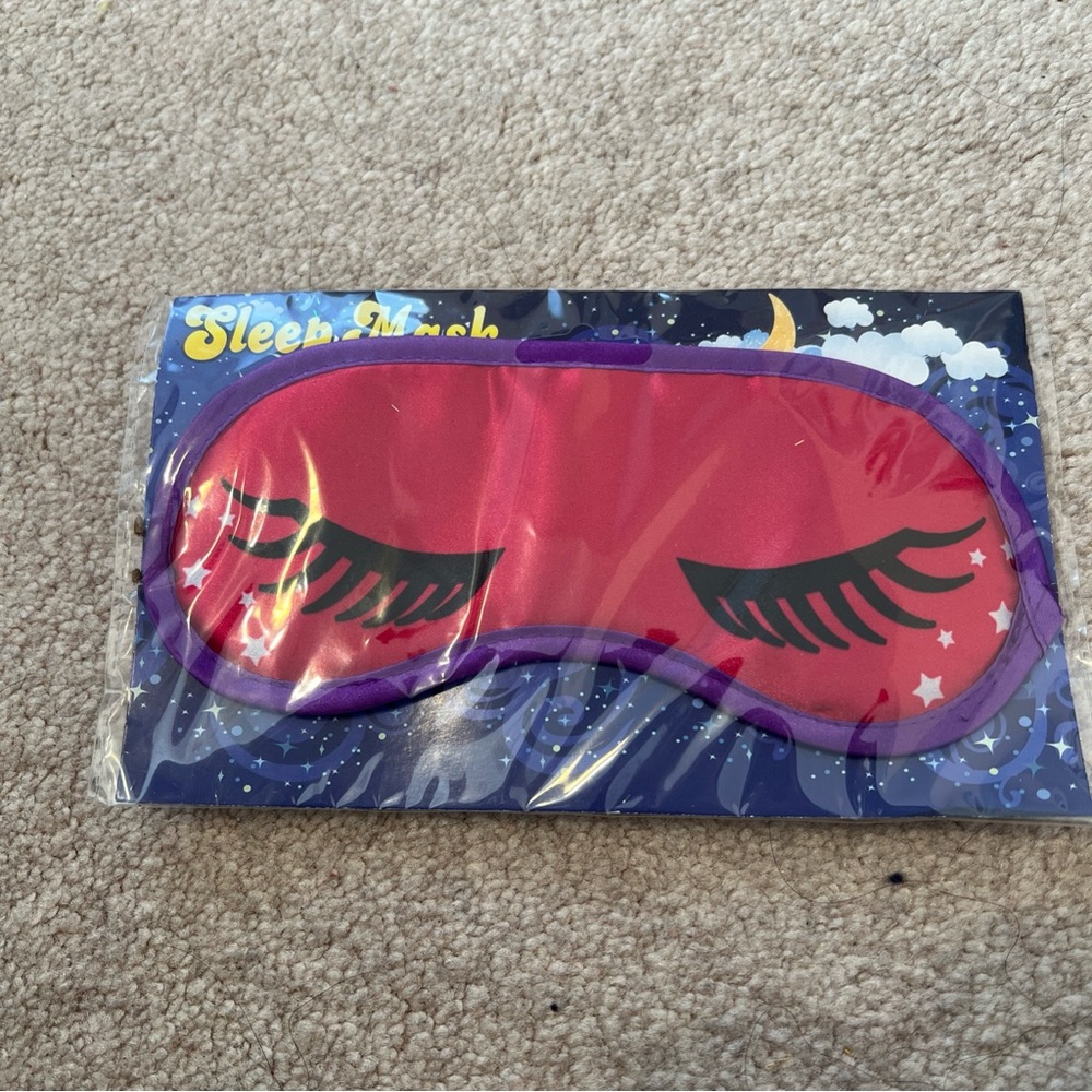 Red Sleep Mask with Eyelash Design